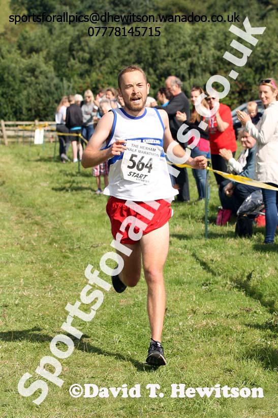 Hexham Half Marathon, Northumberland. Photo: David T. Hewitson/Sports for All Pics